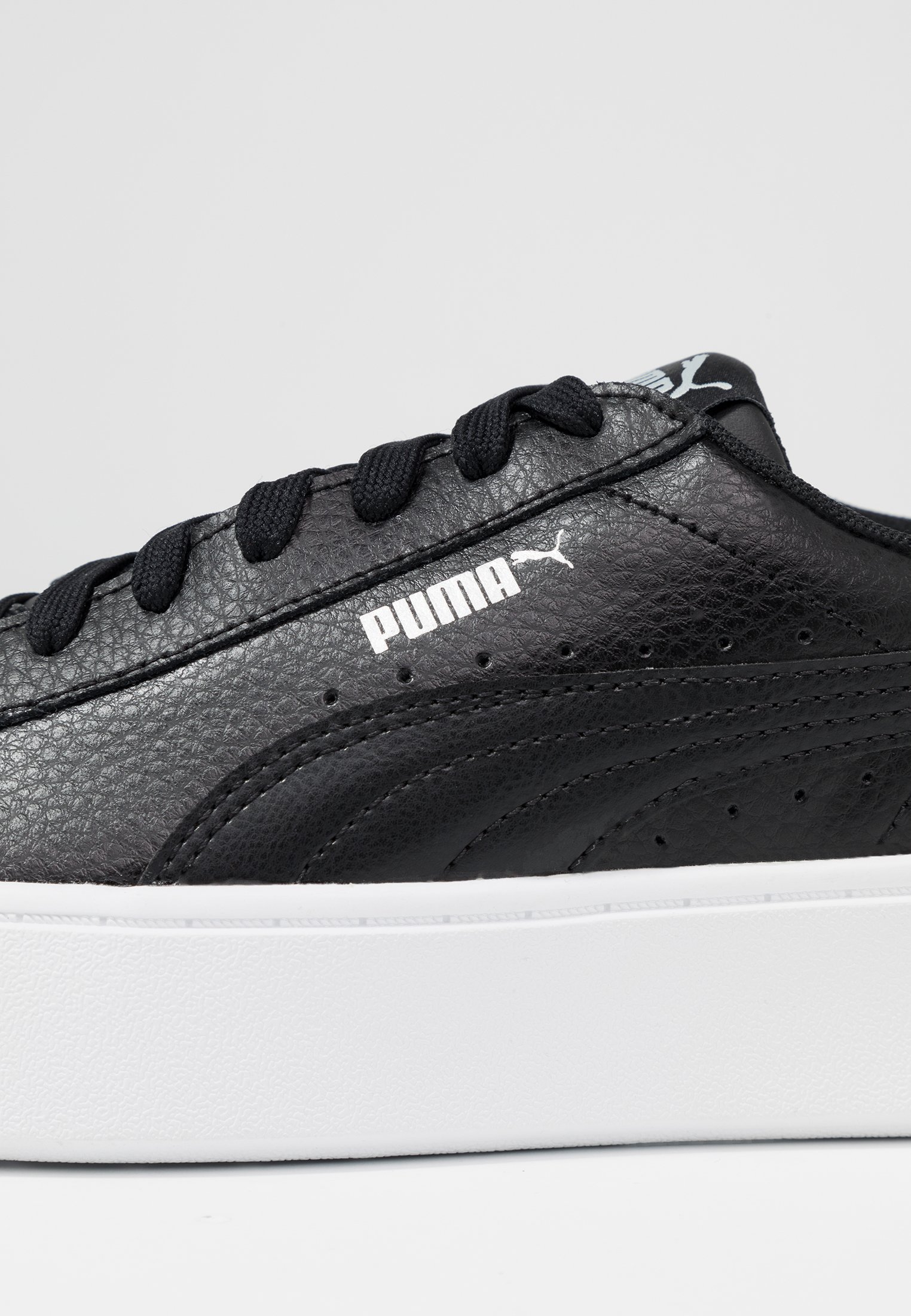 Niskie buty sportowe Puma