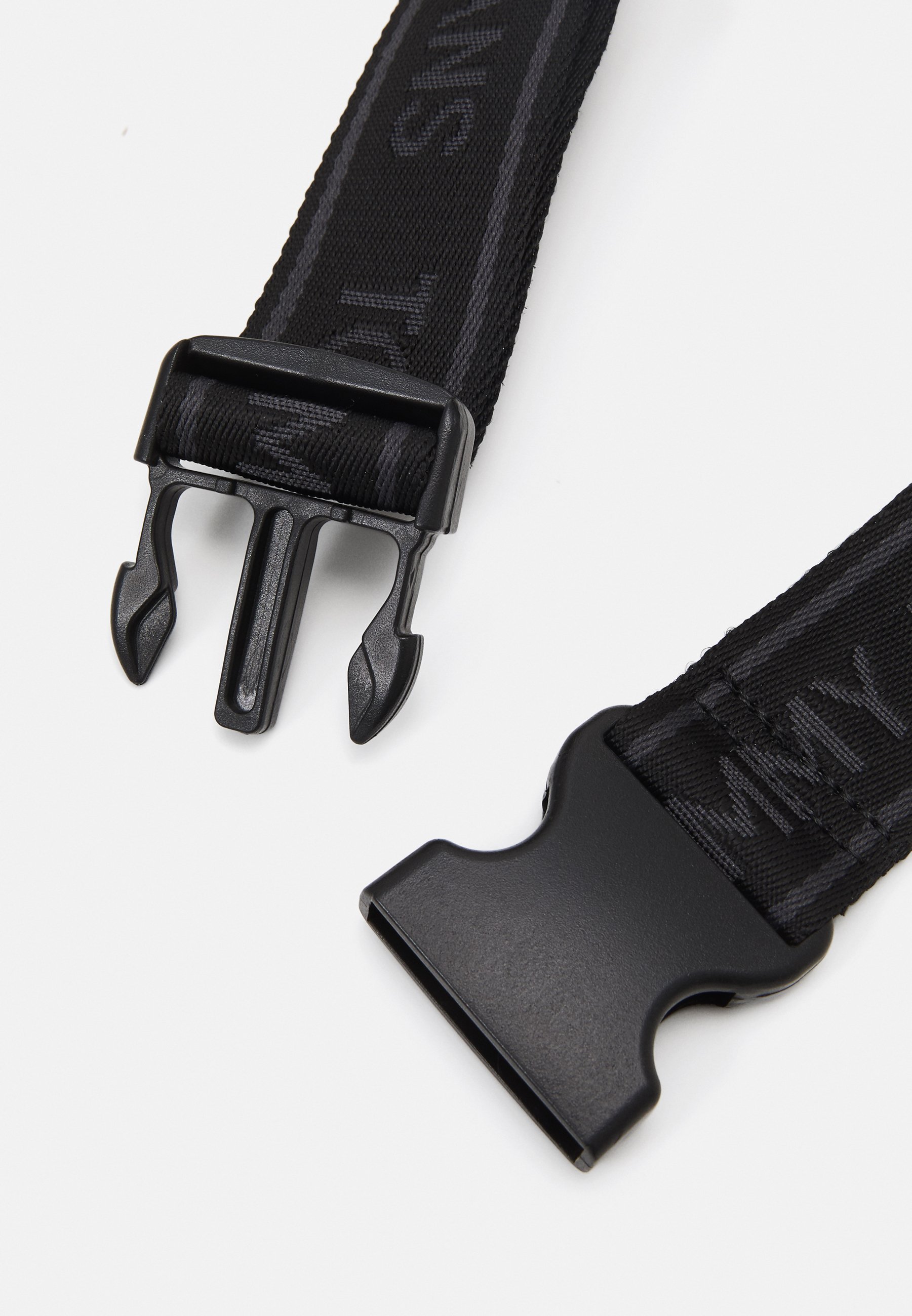 TJM ESSENTIAL DAILY - Ledvinka - black