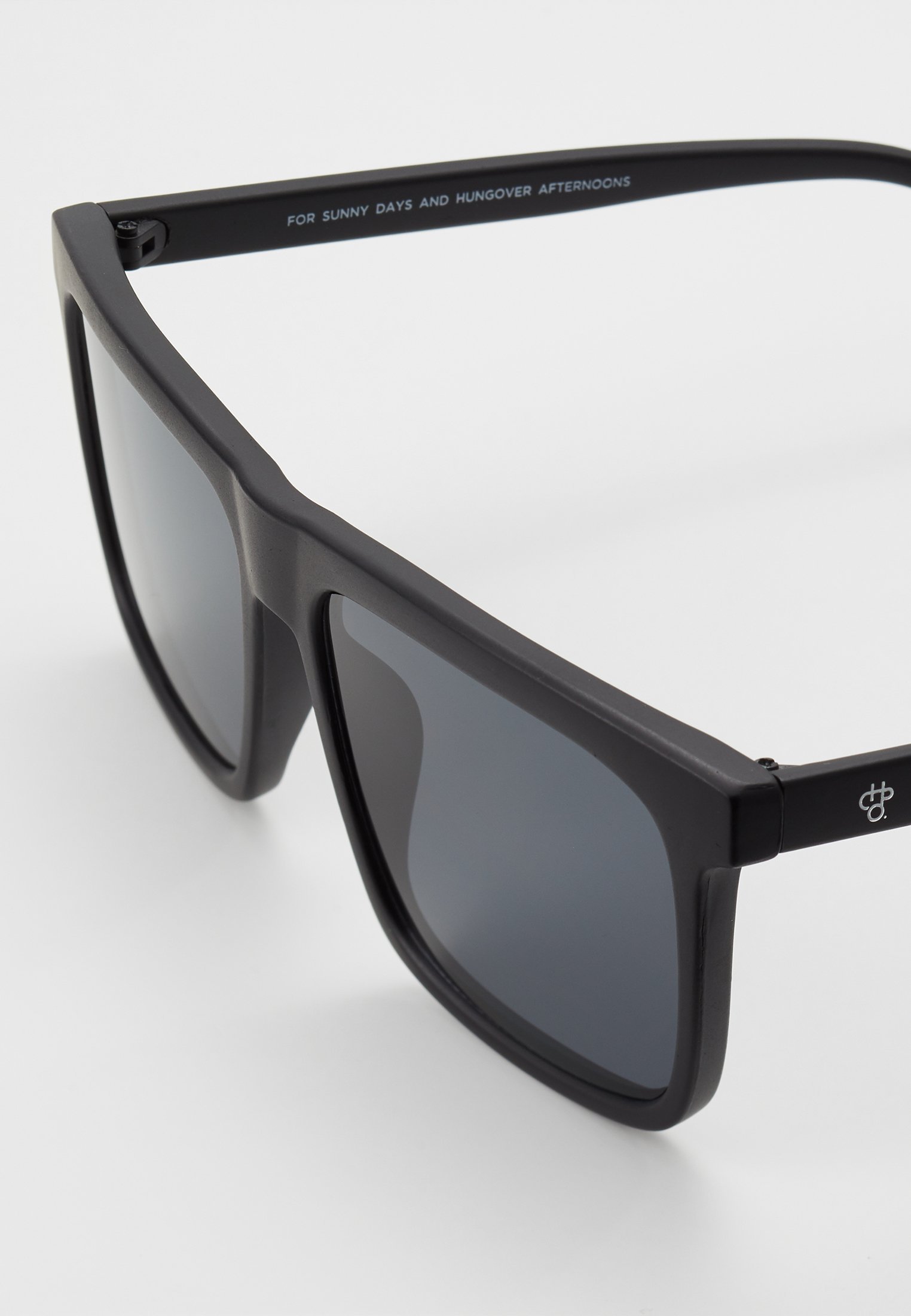 Lunettes de soleil CHPO BRUCE - noires