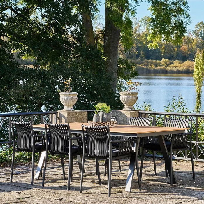 STOLY - Juego de 2 sillas de comedor de jardín de polipropileno lacado en negro