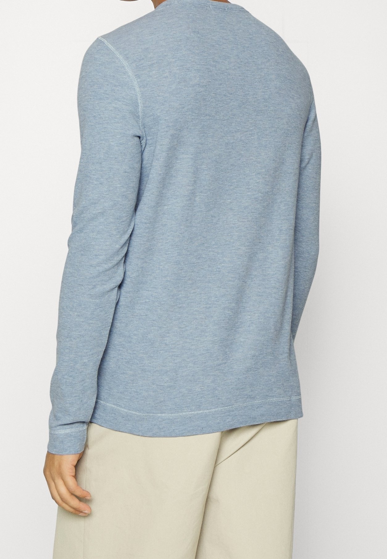 Pull BOSS - bleu clair