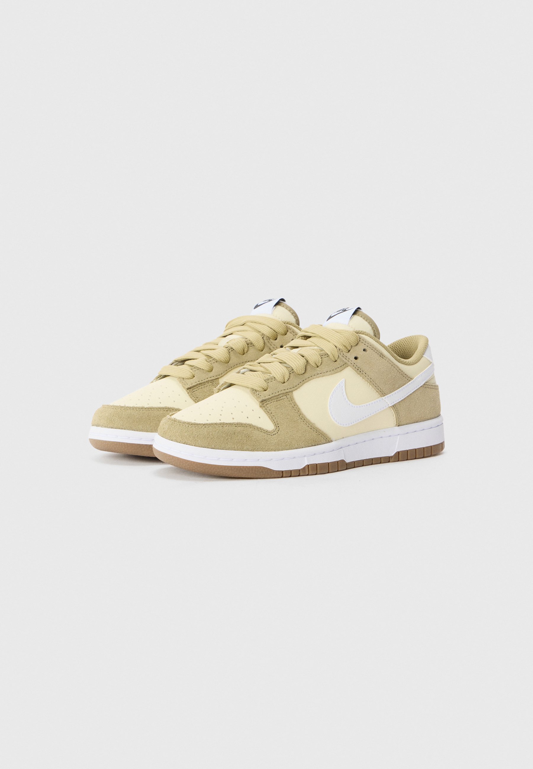 Baskets basses Nike Sportswear