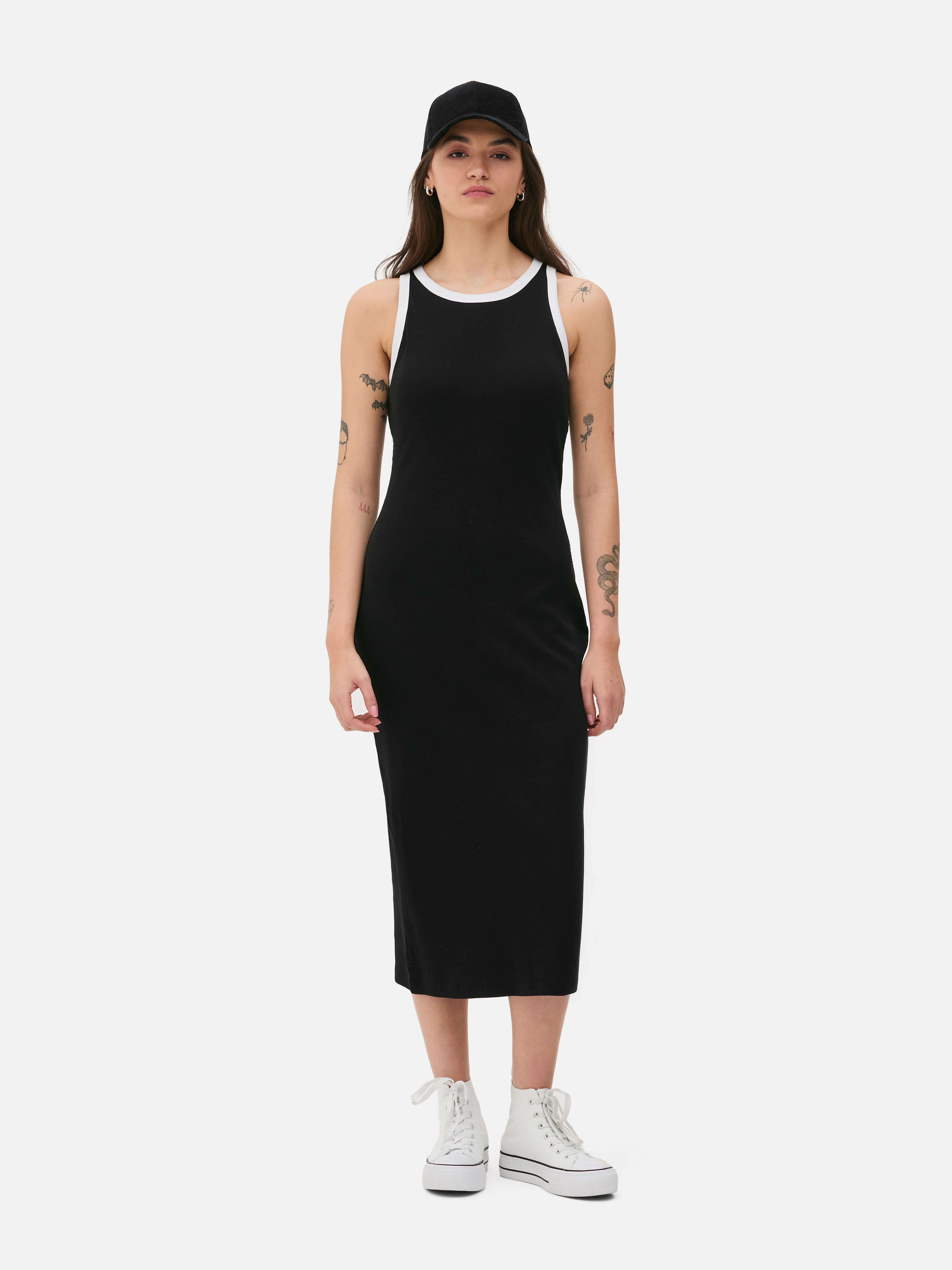 Rochie midi cu spate racer O rochie midi din jerseu cu design cu spate racer