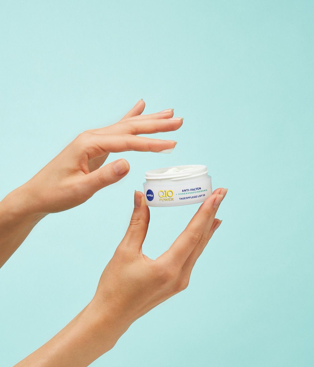 Q10 Power dienas krēms SPF 15 pretgrumbu līdzeklis, kas samazina poras Pretgrumbu un novecošanās aizkavēšanas krēmi