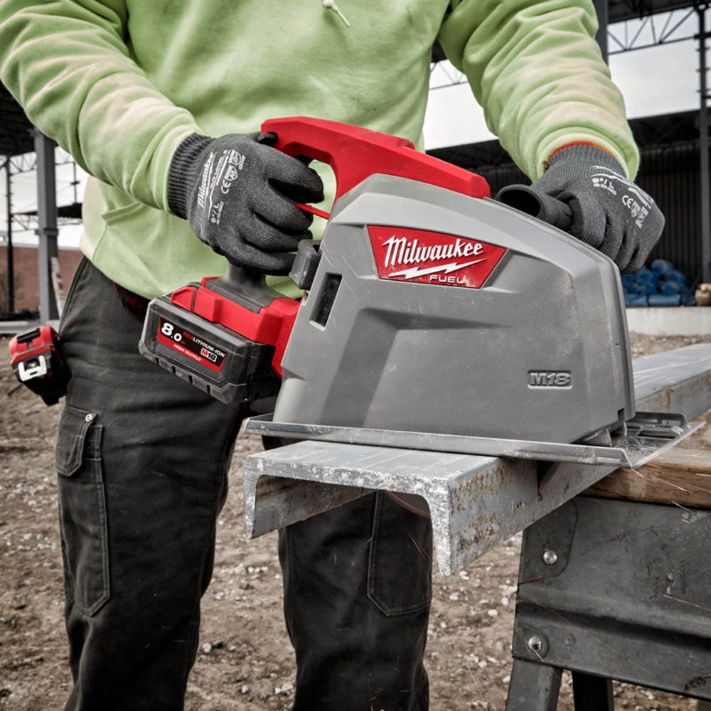 Milwaukee 18V FUEL™ 203 mm Skin M18FMCS66-0 metallsirkelsag