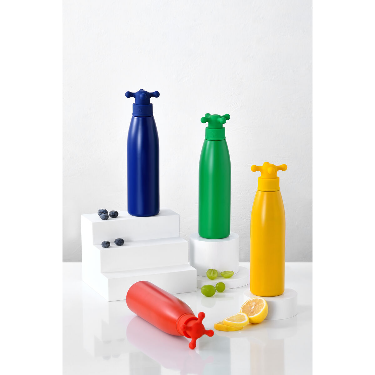  Wandgemonteerde waterfles 750 ml, gele regenboogcollectie