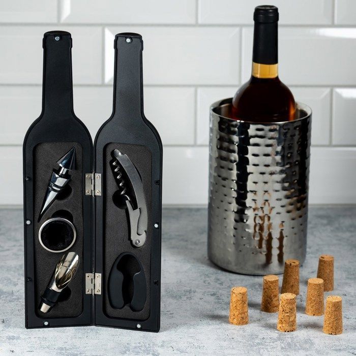 Juego de botellas de vino KINGHOFF KH-1166 con sacacorchos y accesorios.