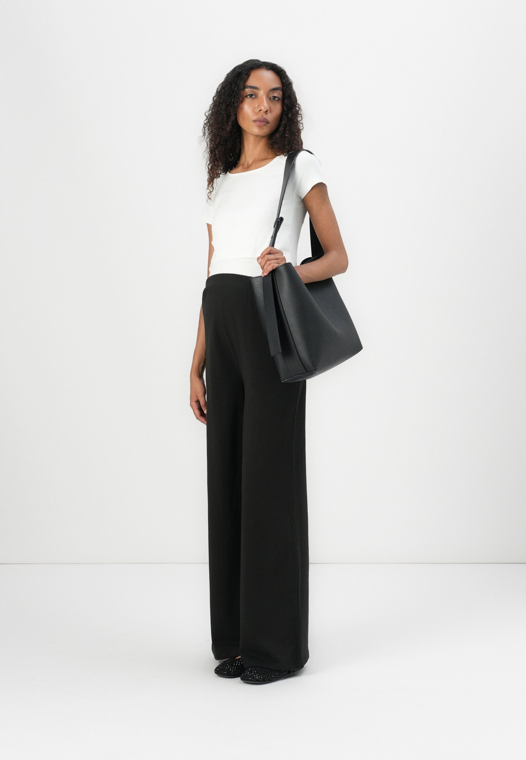 MAMALICIOUS WIDE JRS HW - Pantaloni - neri