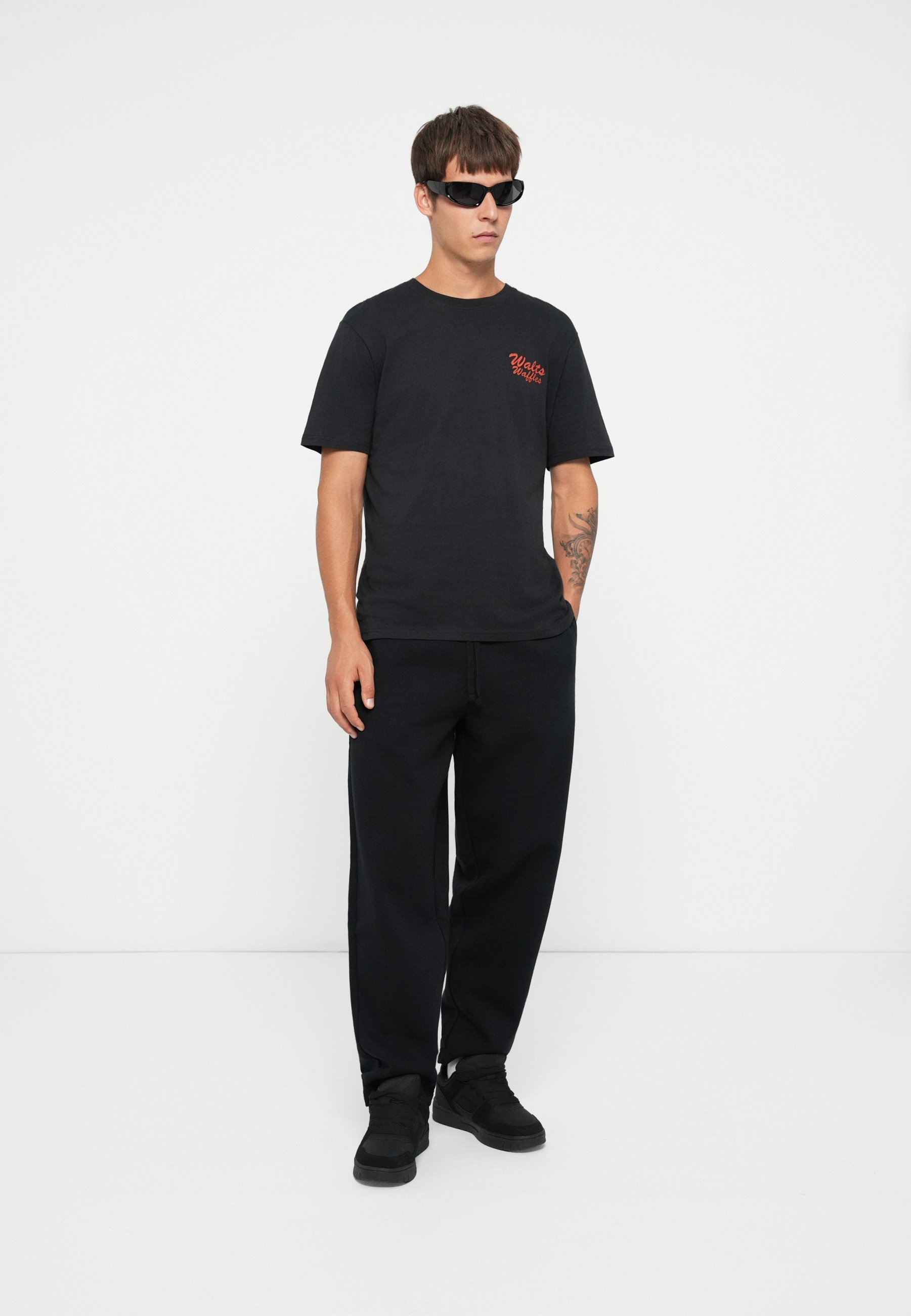 Only & Sons ONSCERES WIDE PANT - Trainingshose - schwarz