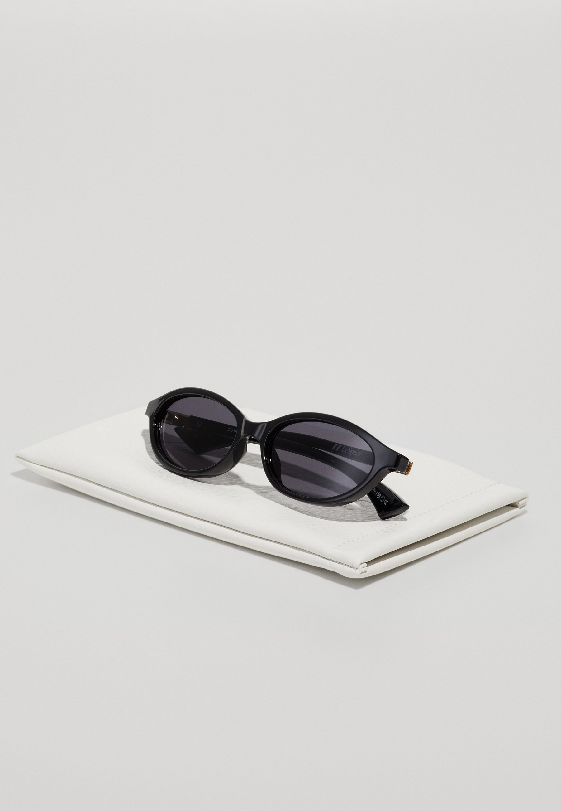 Le Specs DUSKFALL - Zonnebril - zwart