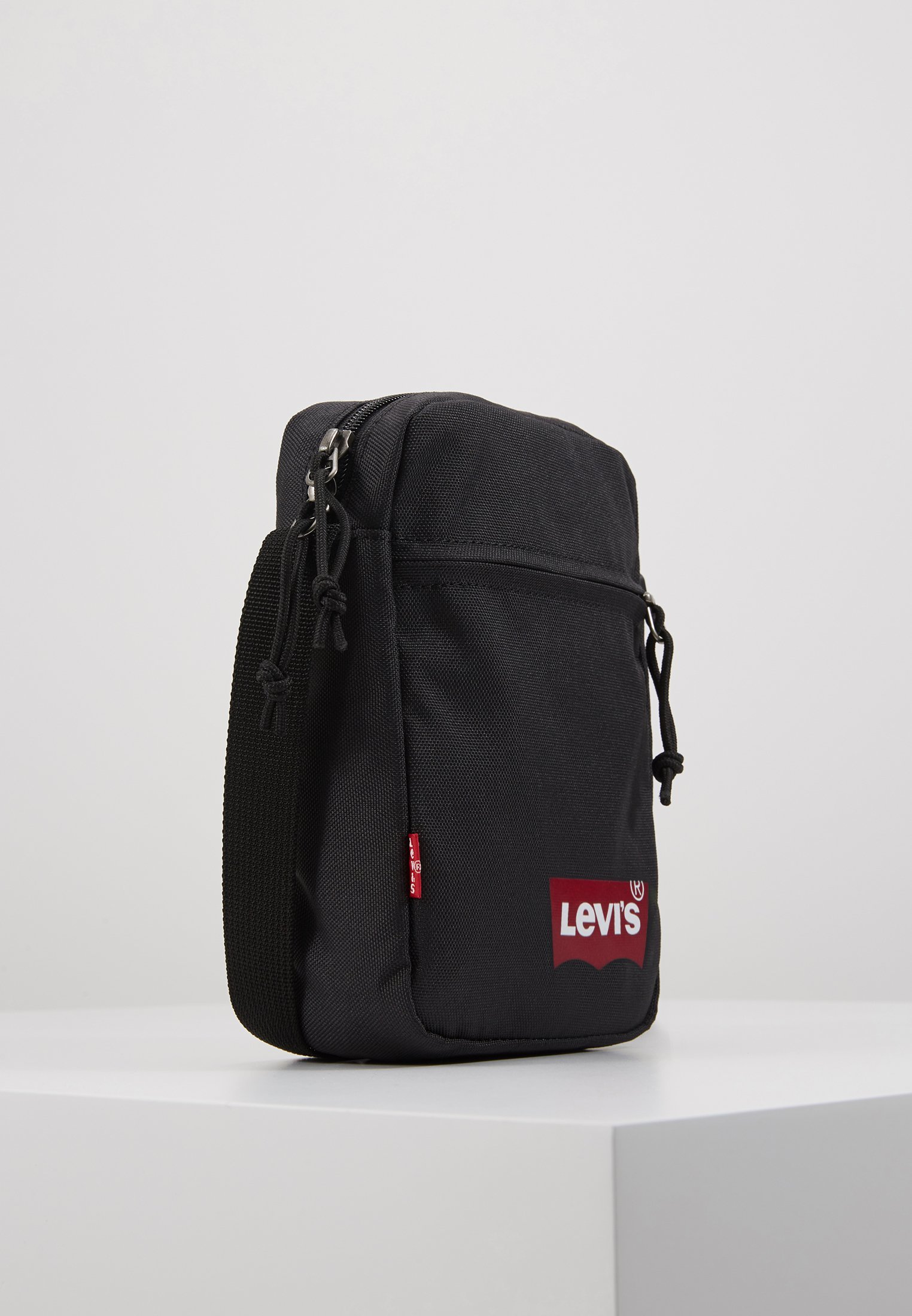 Levi's® MINI CROSSBODY SOLID BATWING UNISEX - Kabelka cez telo - regular black
