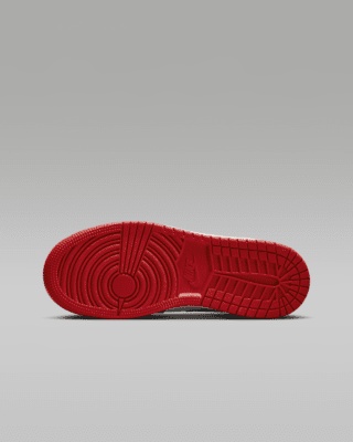 Air Jordan 1 Mid SE Older Kids' Shoes