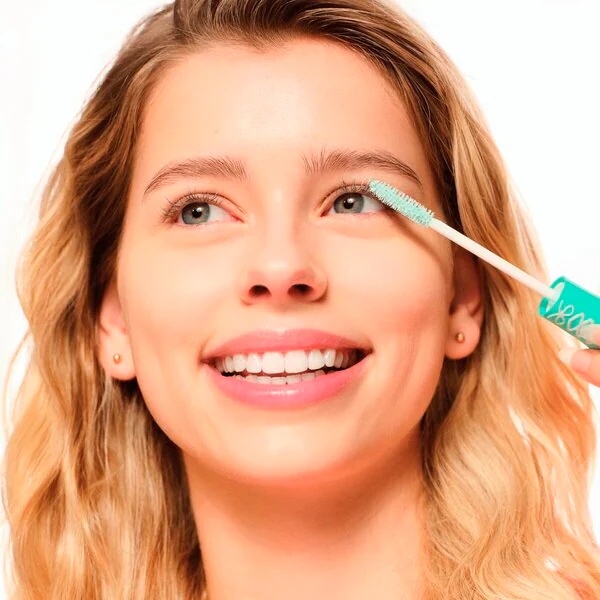 Essence Lash Princess skropstu tušas bāze<br>9ml