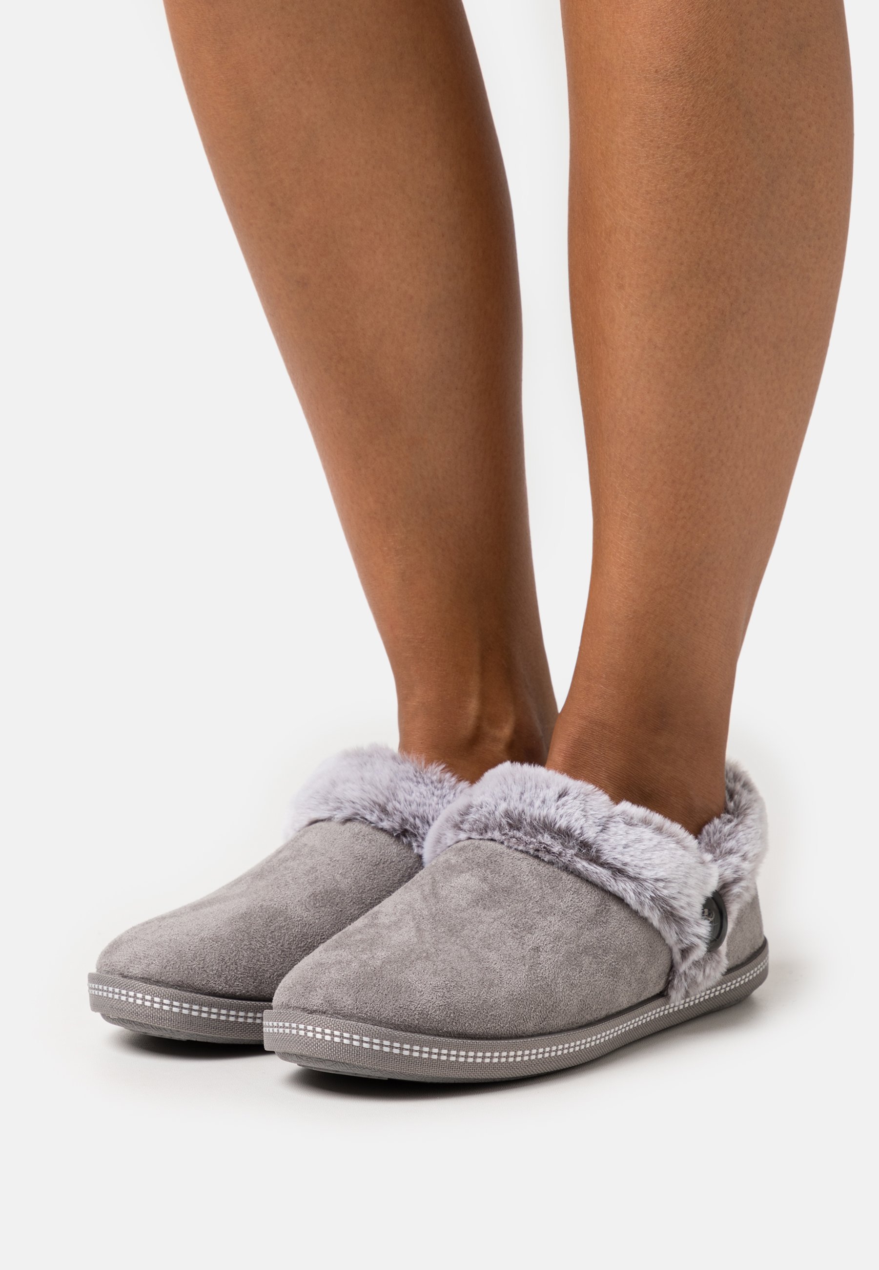 Skechers COZY CAMPFIRE - Slippers - grijs