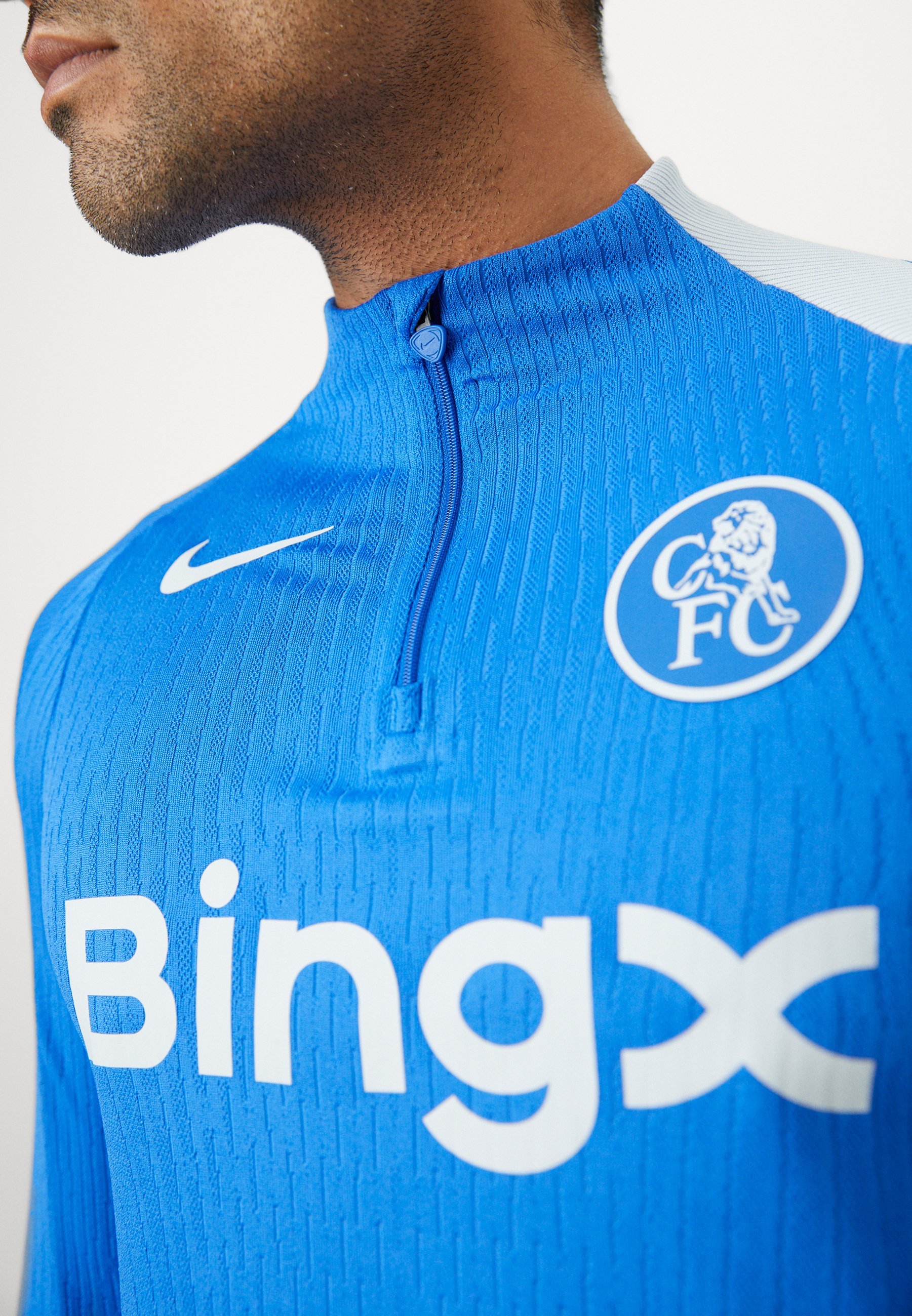 Maglia a maniche lunghe Nike Performance CFC - colore blu royal/argento campo