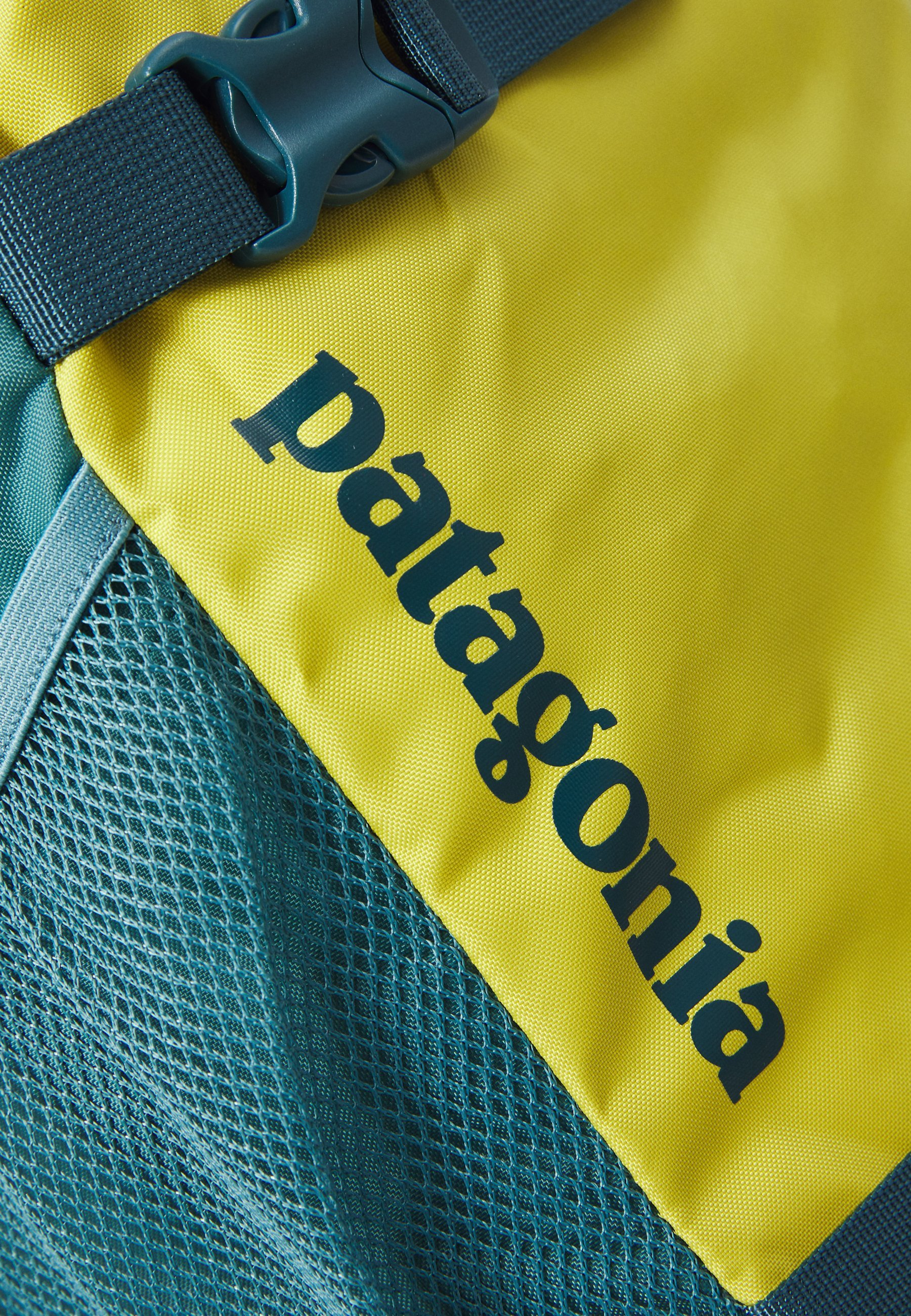 Patagonia REFUGITO DAY PACK 18L UNISEX - Reppu - light green
