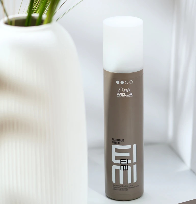 „Wella Professionals Eimi Flexible Finish“ lanksčios fiksacijos formavimo purškiklis
