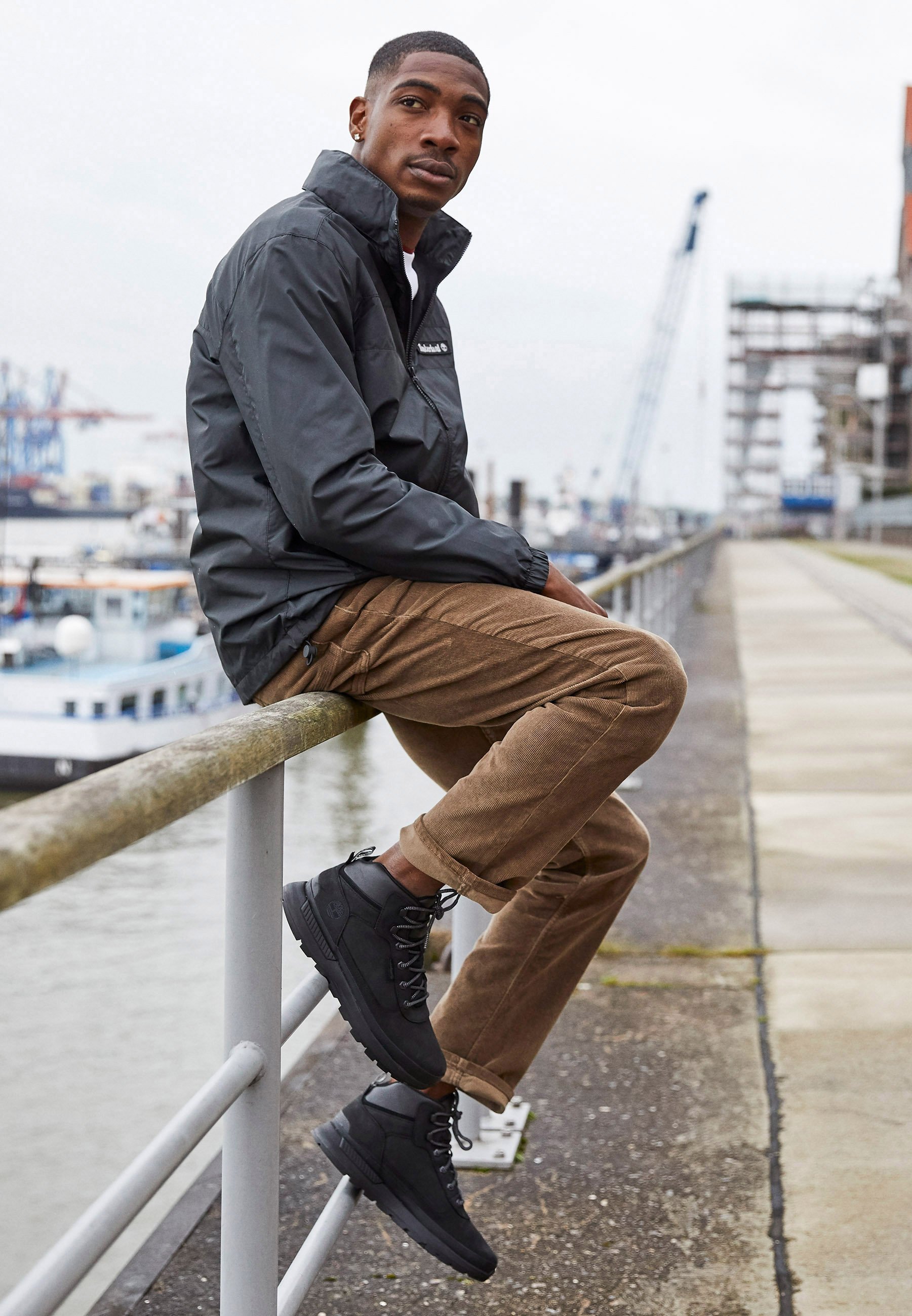 Timberland FIELD TREKKER - Schnürstiefeletten - schwarz