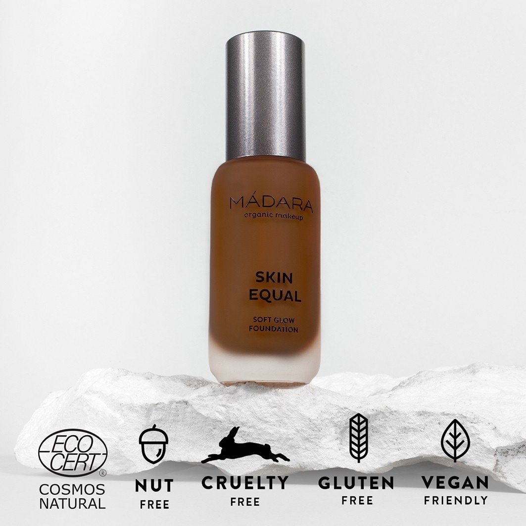 MÁDARA Primer Make-up SKIN EQUAL FOUNDATION, č. 60 OLIVE - 30 ml