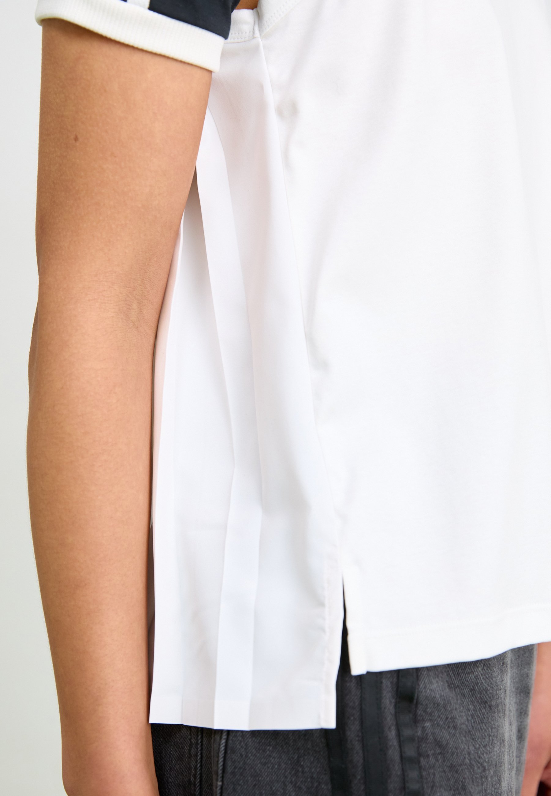 adidas Originals T-shirts
