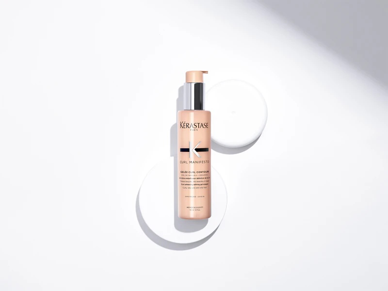 Kérastase Curl Manifest Gelée Curl Contour krēms-gels cirtainiem un viļņainiem matiem