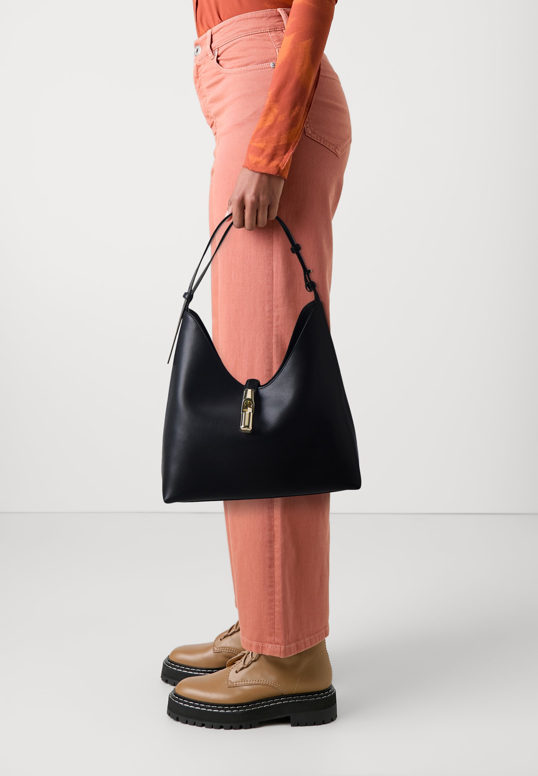 Furla HOBO - Sac à main - noir