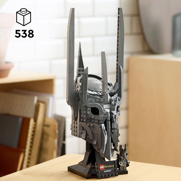 LEGO Icons 11373 Le Seigneur des Anneaux : le Casque de Sauron - Set pour Adulte - Cadeau