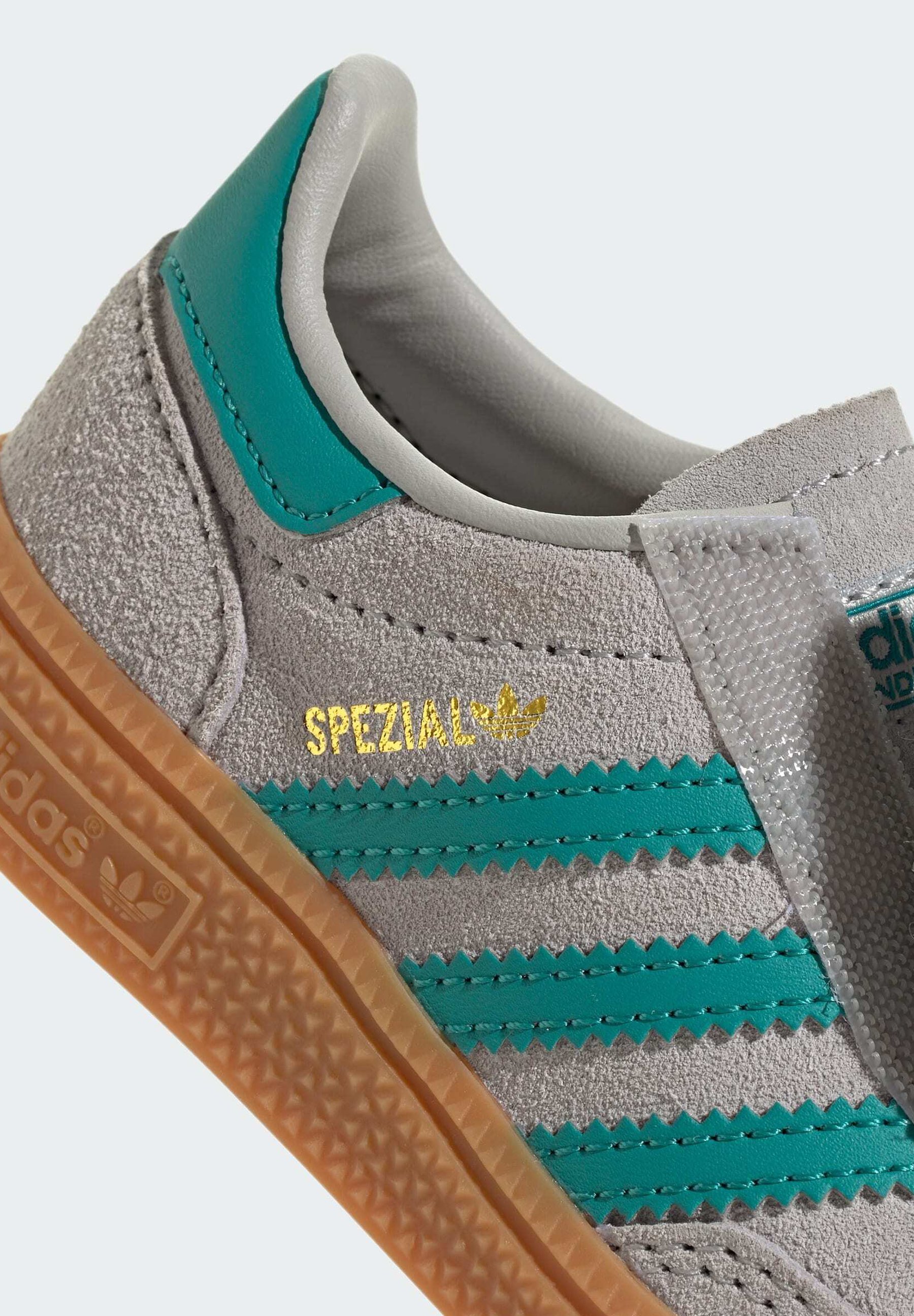 adidas Originals HANDBALL SPEZIAL UNISEX - Scarpe per neonati - grigio due verde acqua gomma