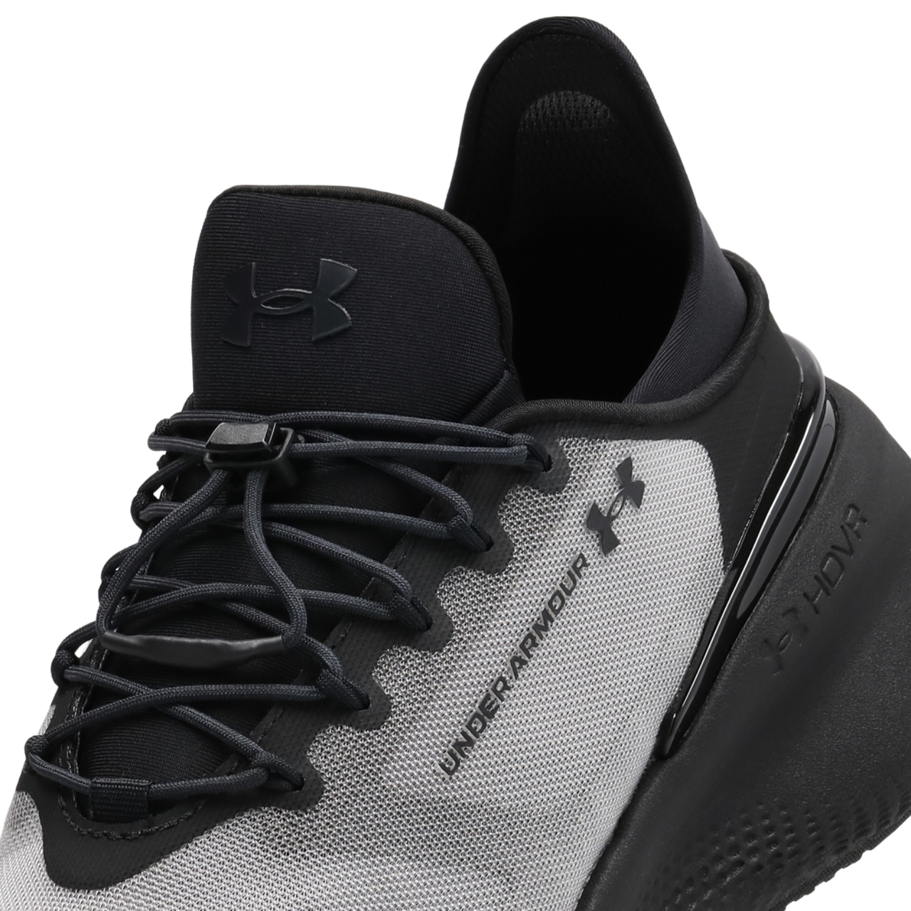 Under Armour Nova