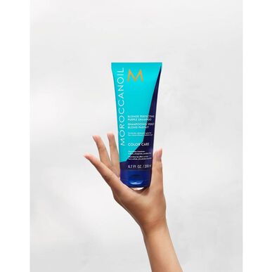 Moroccanoil Color Care Blonde Perfecting Purple šampon za plavu i sijedu kosu 200 ml