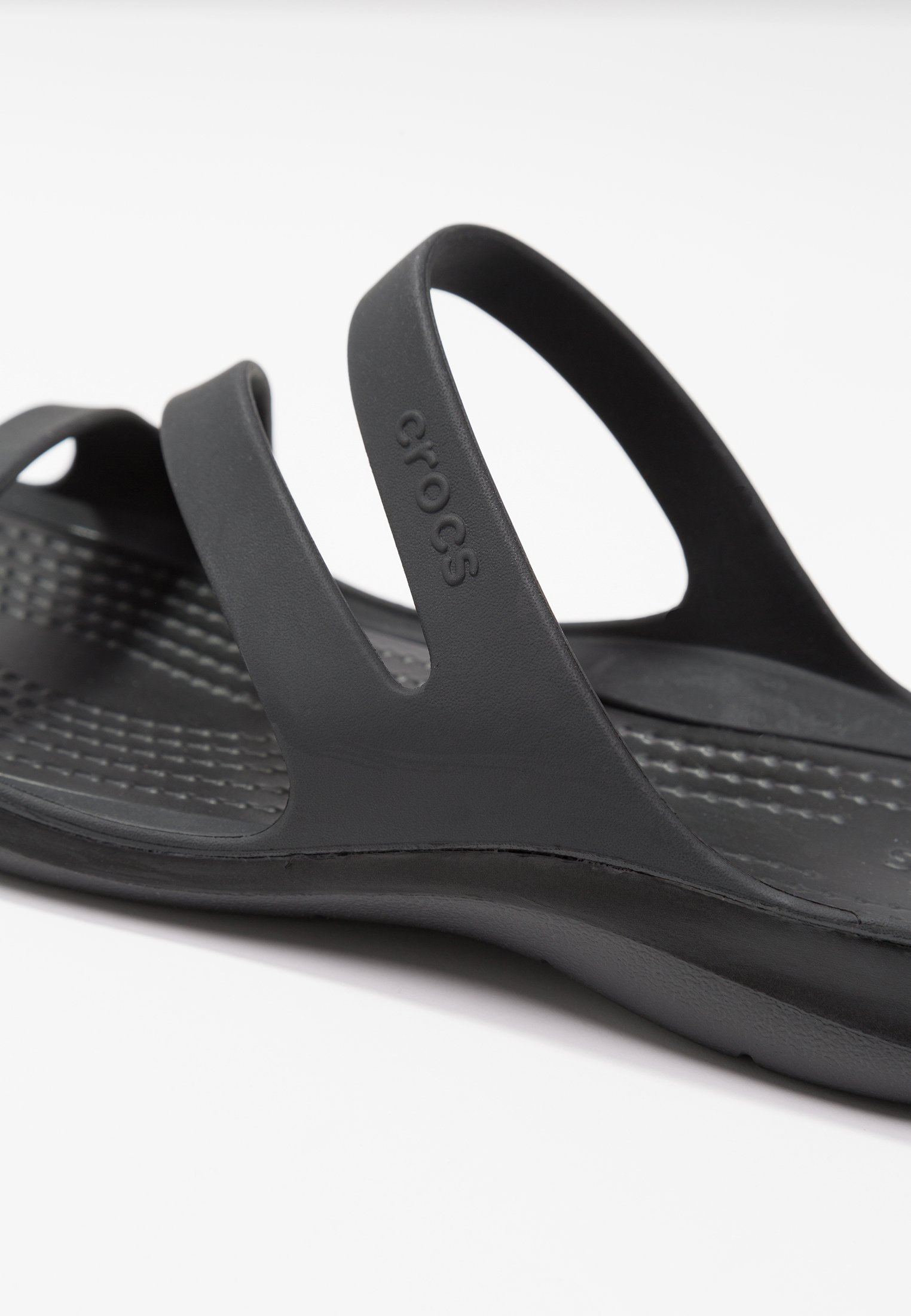 Crocs SWIFTWATER - Muiltjes - zwart