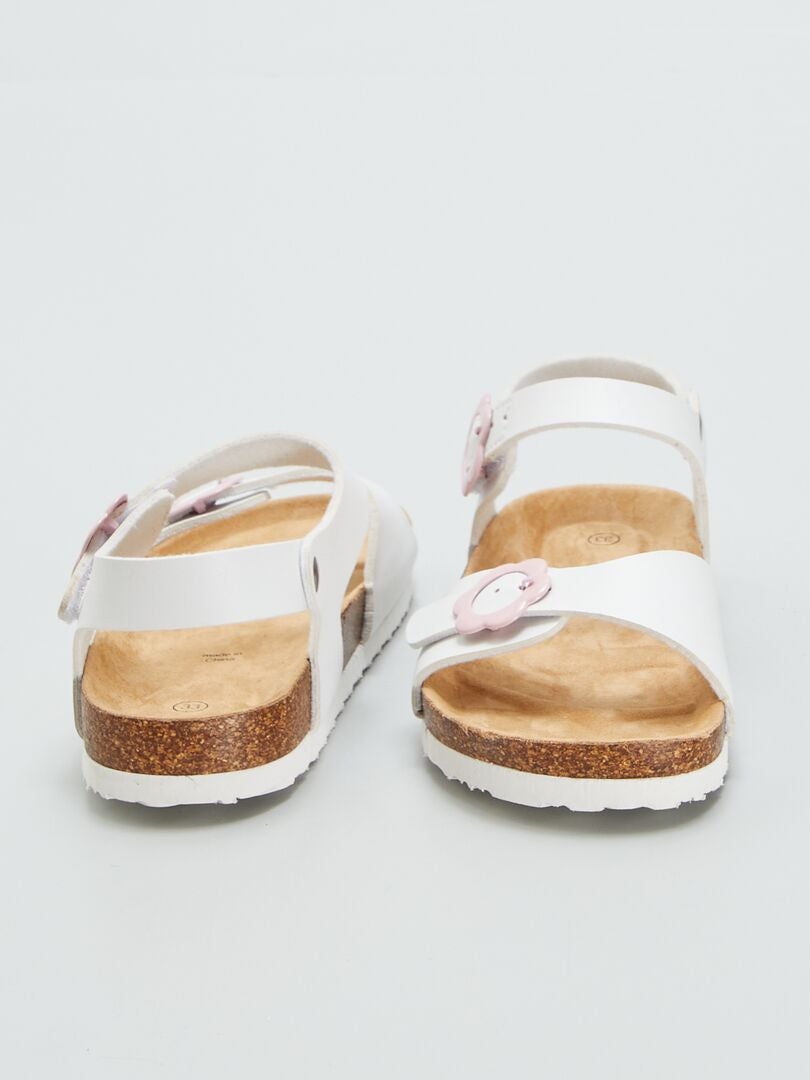 Sandalias con hebilla - BLANCAS