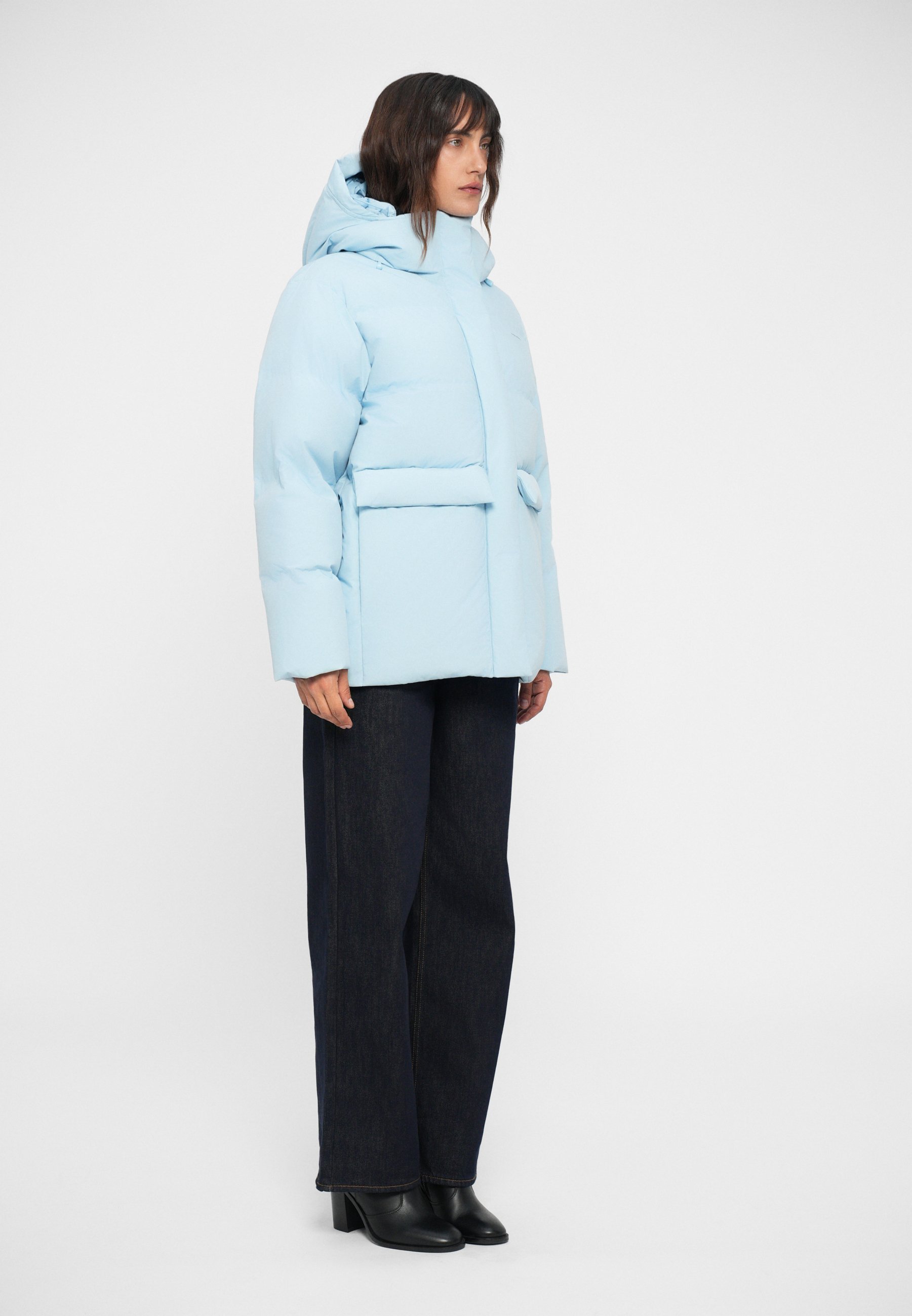 Holzweiler BESSEGGEN JACKET - Donsjack - babyblauw