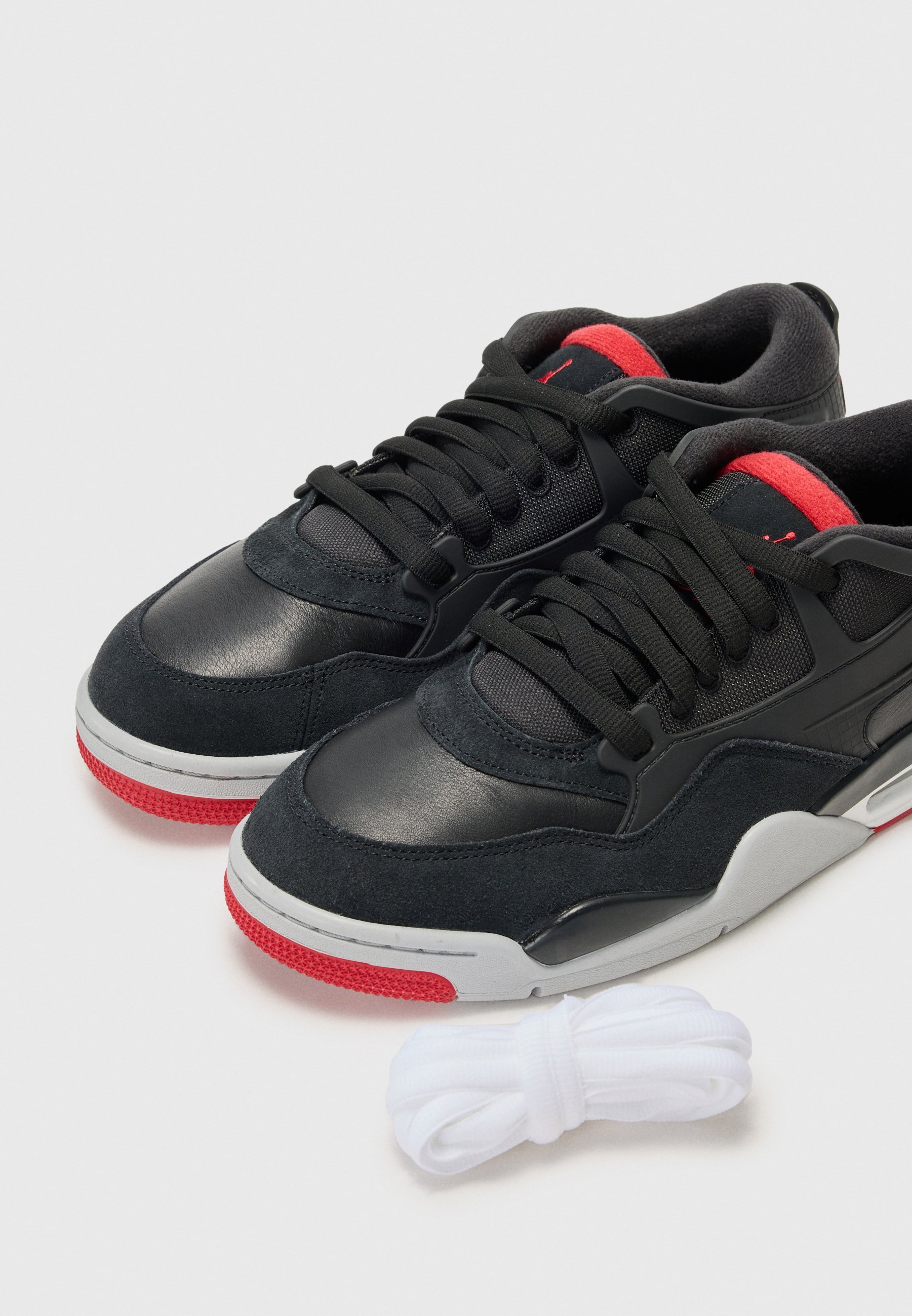 Baskets basses Jordan