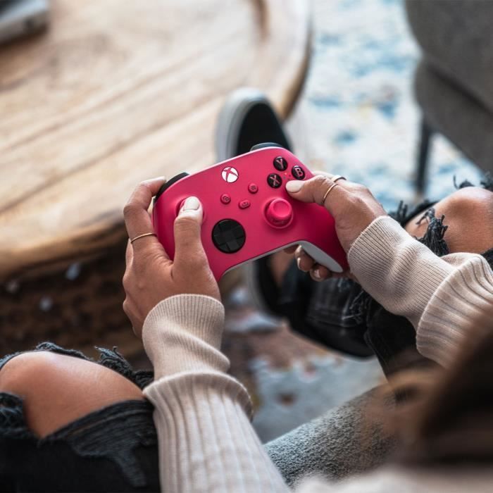 Mando inalámbrico Xbox para Xbox, color rosa intenso.