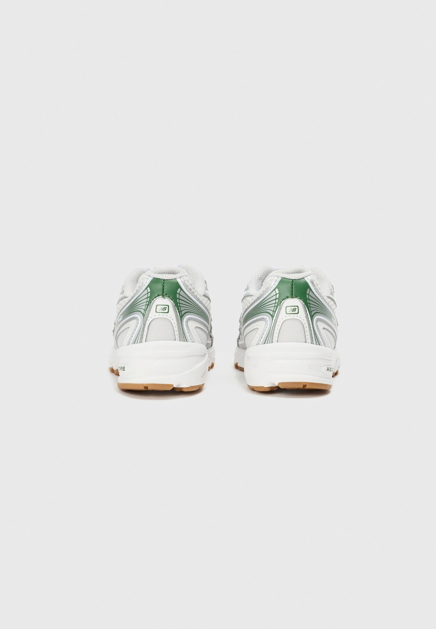 New Balance 740 - Joggesko - sølvfarget metallic