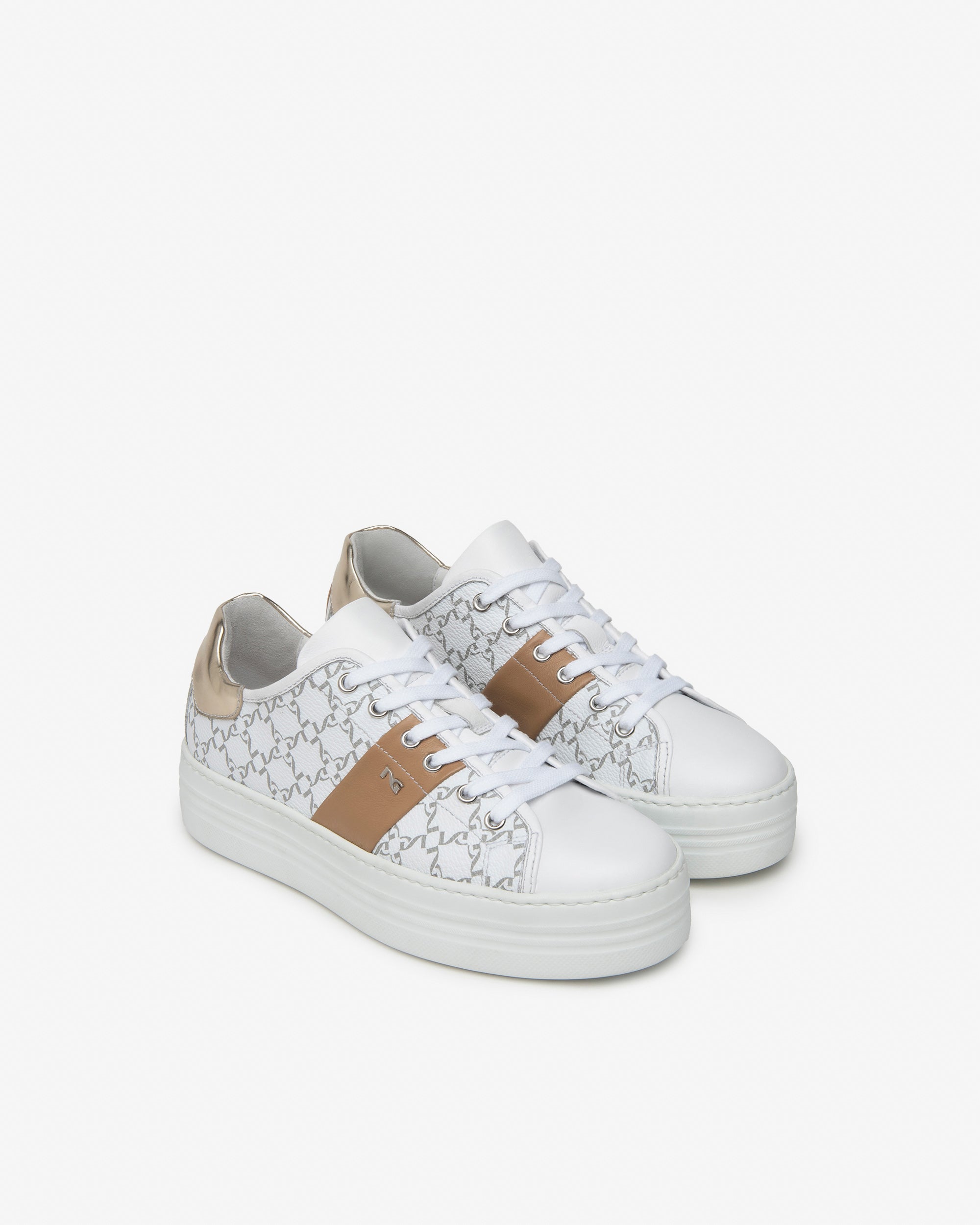  Baskets pour femmes en cuir et matériaux techniques