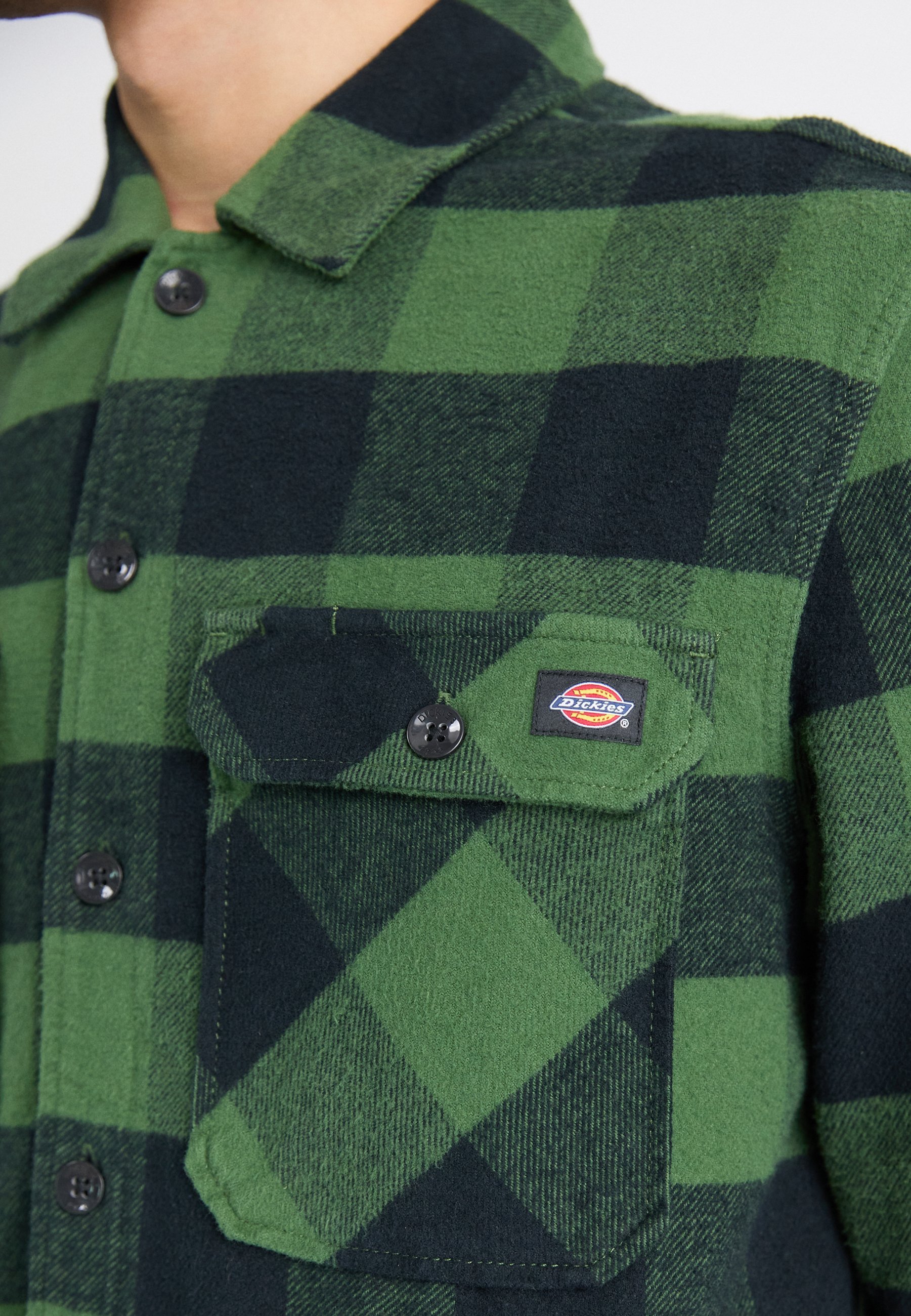Dickies SACRAMENTO - Camicia - verde pino