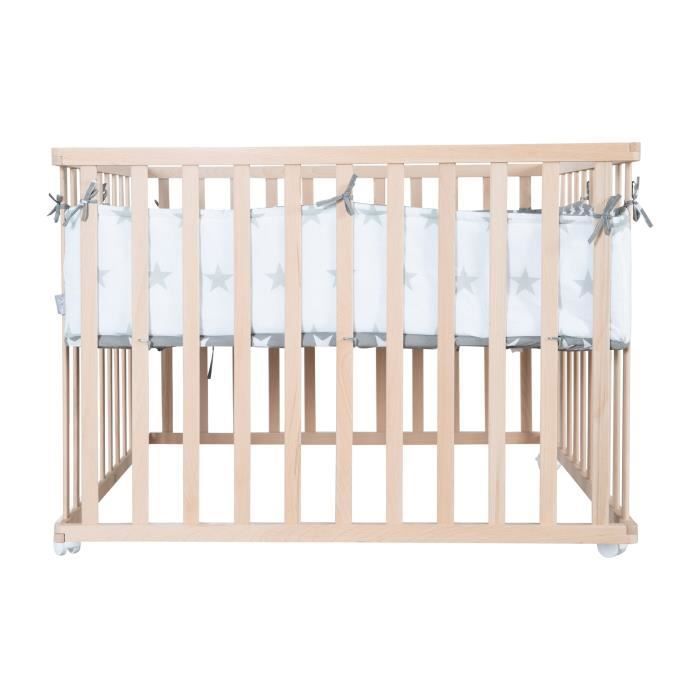 Parque infantil ROBA de 100 x 100 cm con móvil de madera maciza + protector de parque infantil gris estrellado - Altura regulable - Natural