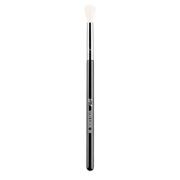 Sigma Beauty E35 Verblendpinsel mit spitz zulaufender Form