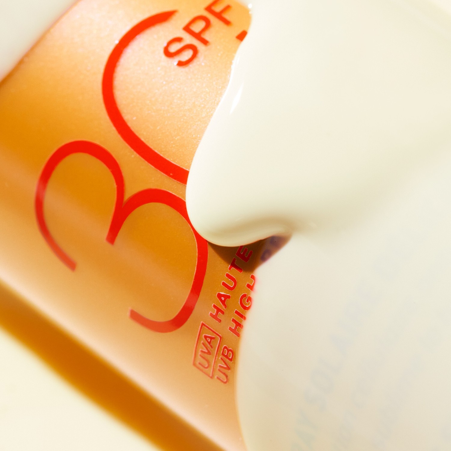 NUXE Sun Delicious saules aizsargsprejs ar augstu saules aizsardzības faktoru 30 sejai un ķermenim – 150 ml