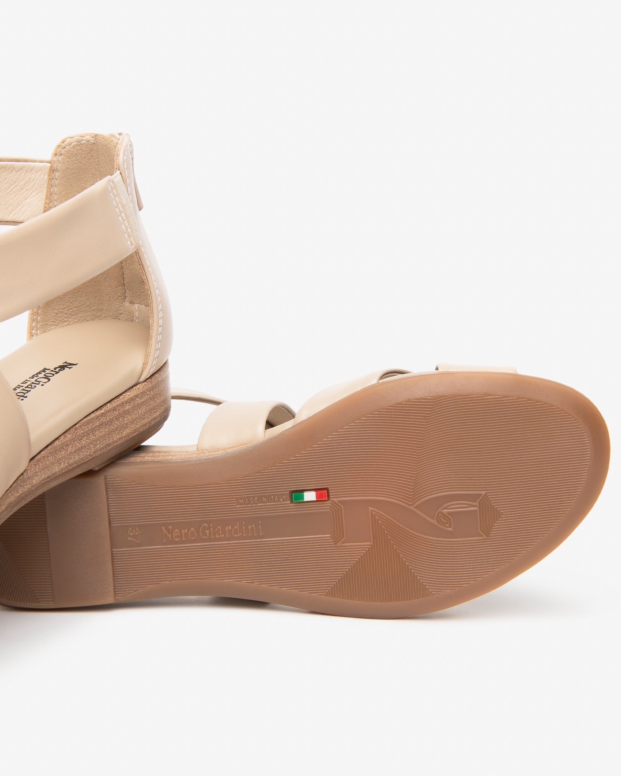  Damen-Ledersandalen