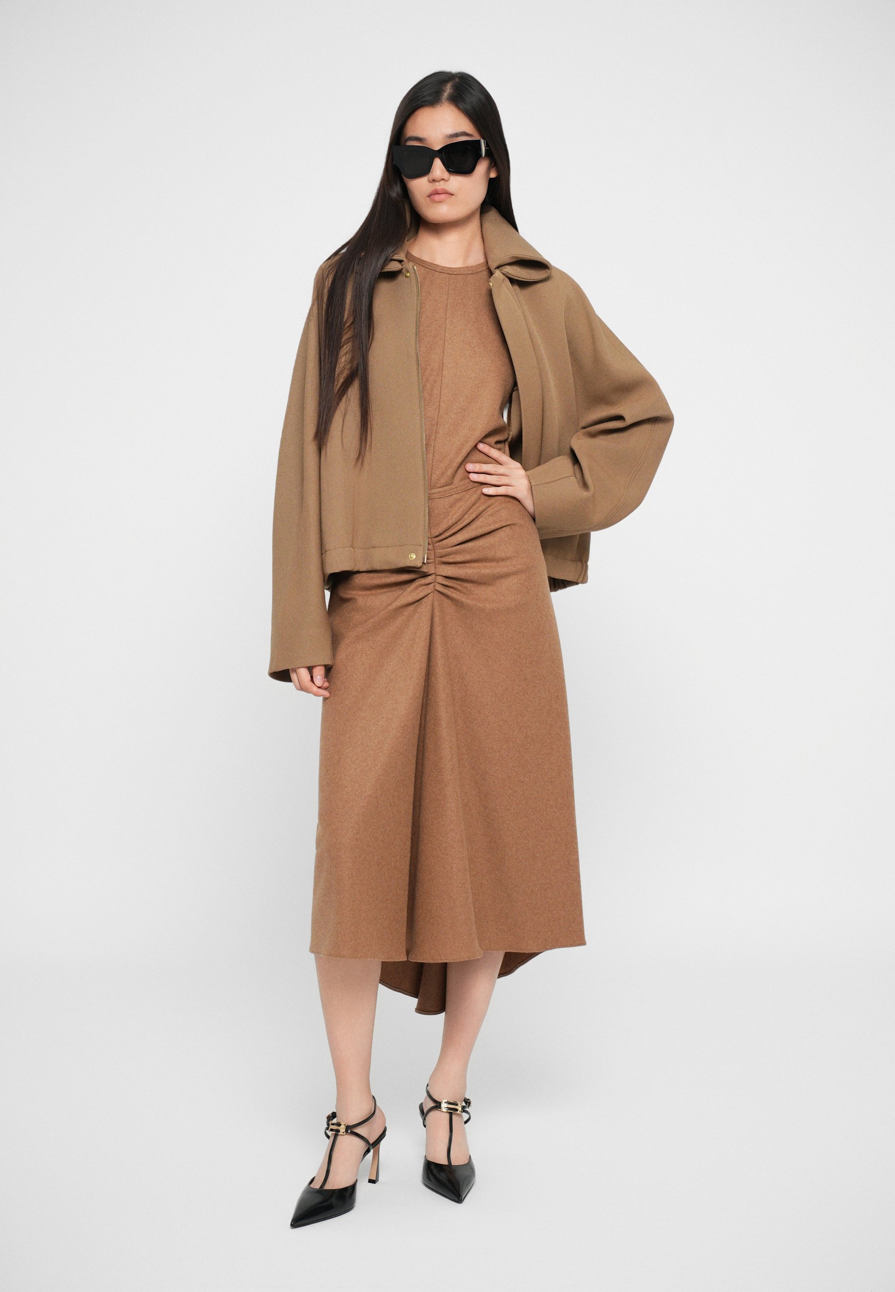 Pull à col roulé oversize Victoria Beckham - Veste légère - camel foncé