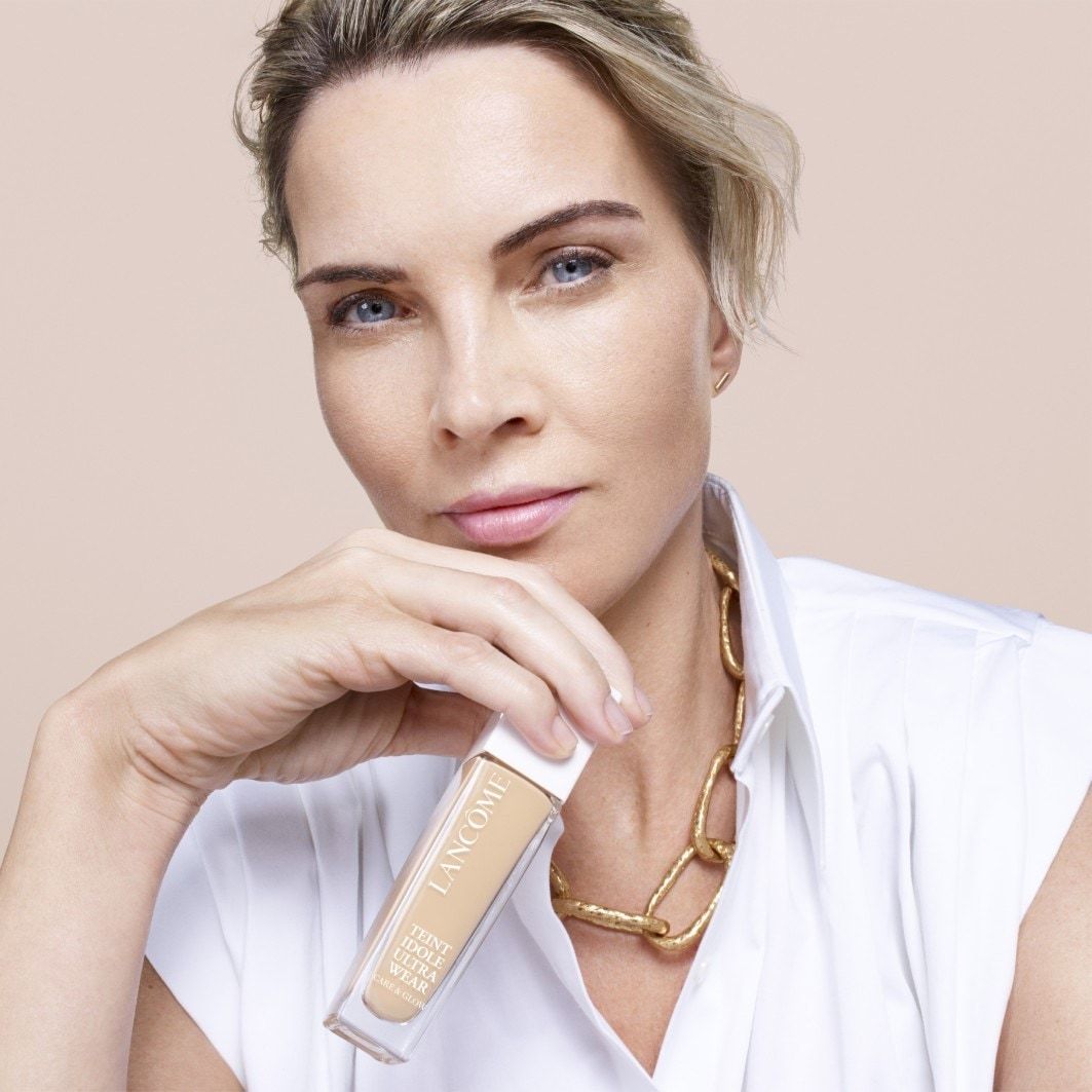Lancôme Foundation Teint Idole Ultra Wear Care & Glow tonālais krēms - 30 ml