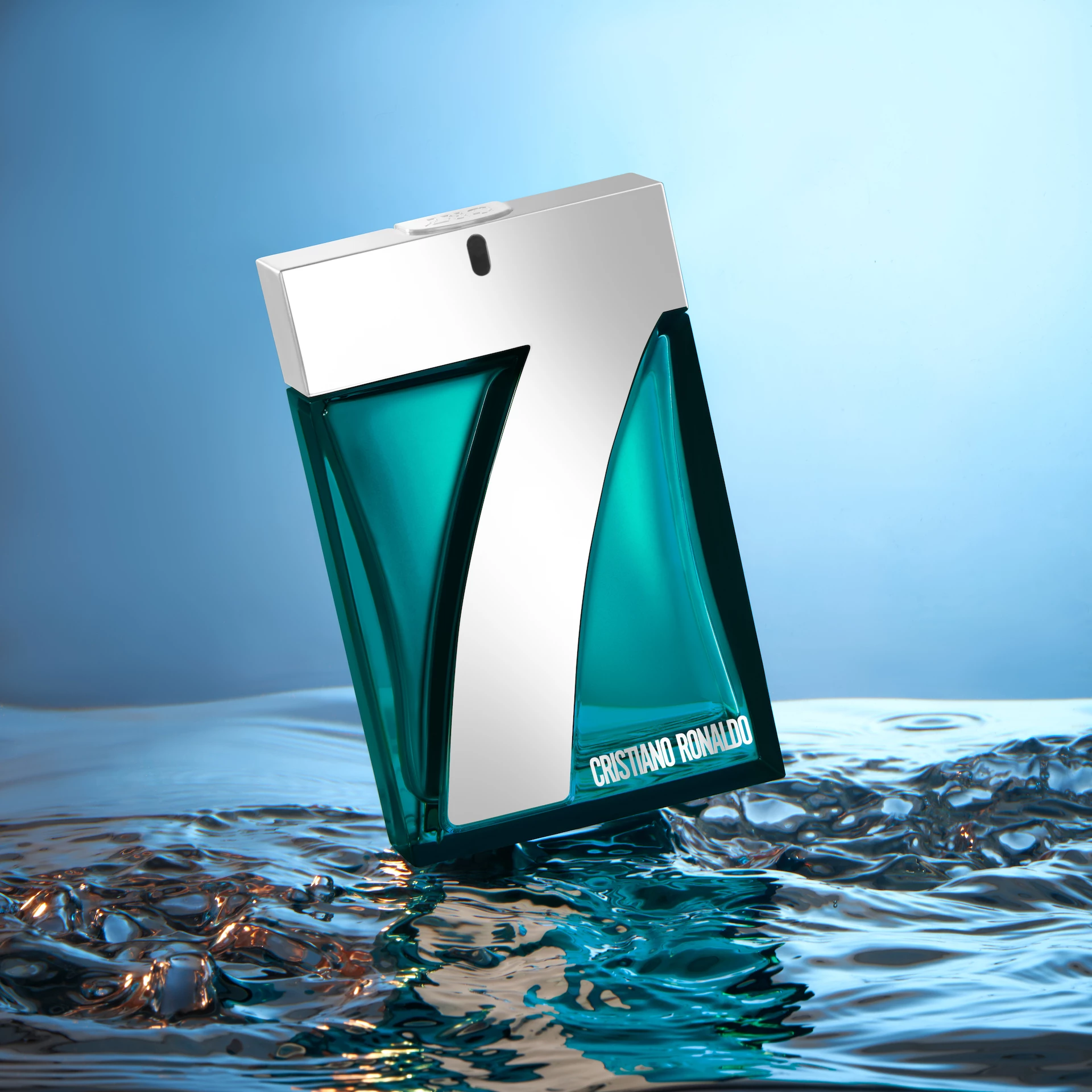 CR7 Origins toaletna voda 30 ml - CRISTIANO RONALDO