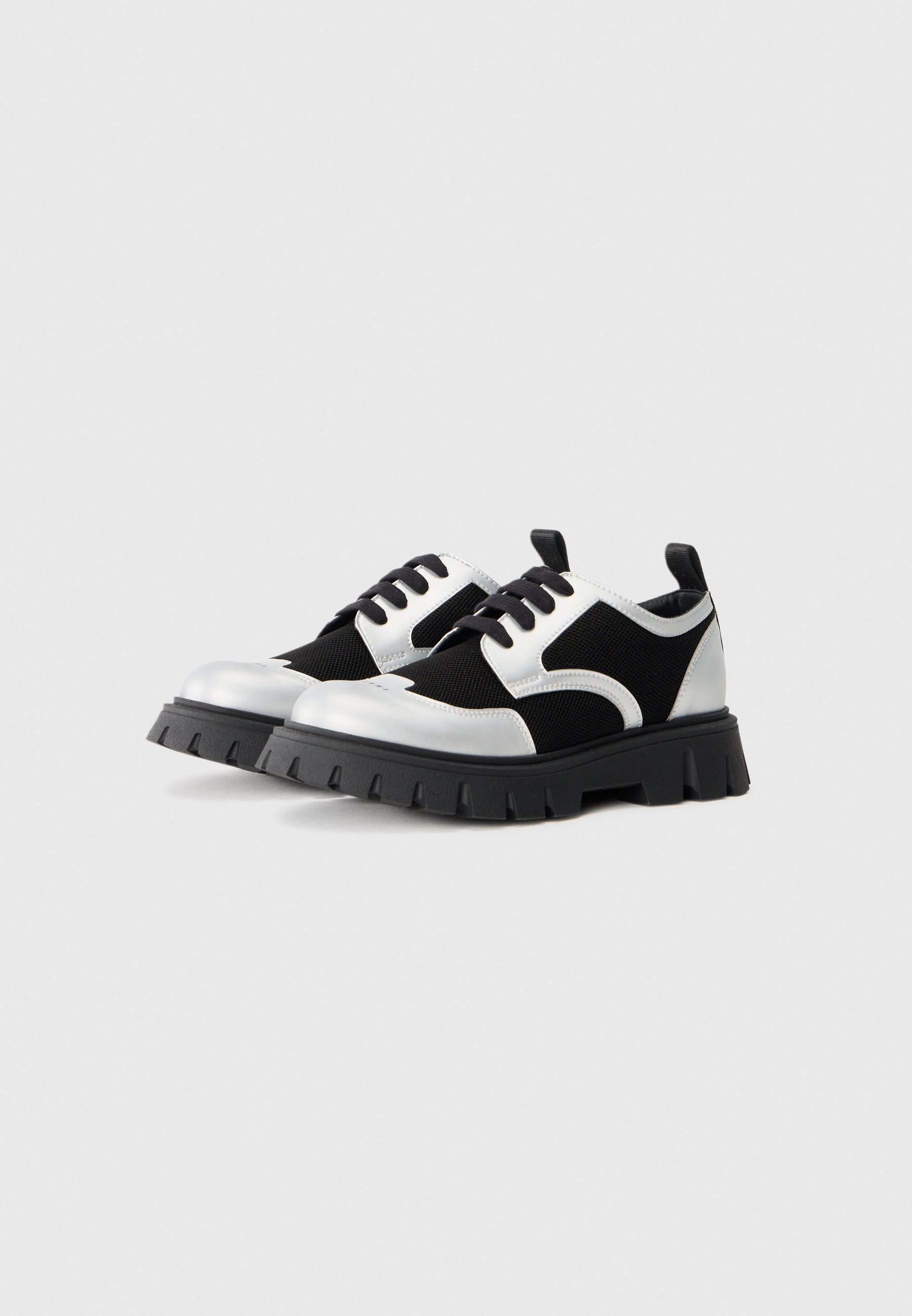 Marni UNISEXE - Chaussures à lacets - noir/argenté