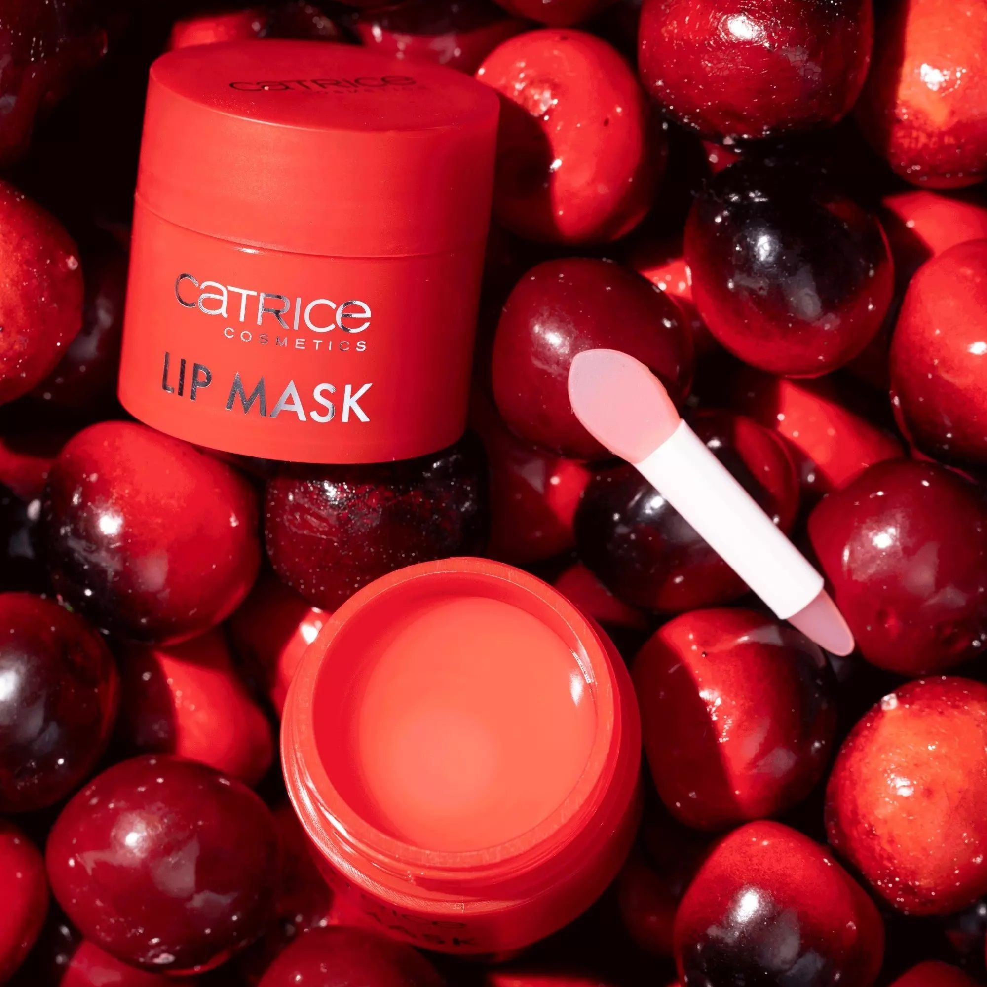 „Eternal Red“ lūpų priežiūros rinkinys Balzamai, drėkikliai ir lūpų priežiūros priemonės