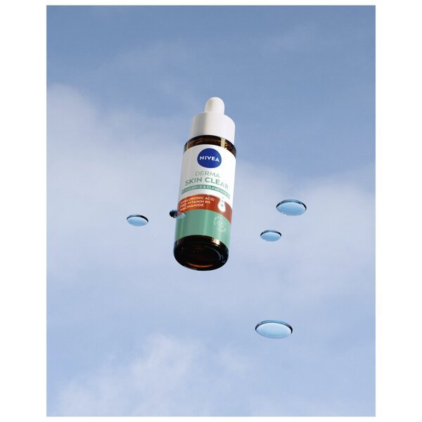 NIVEA Derma Skin Clear serum za čišćenje i umirivanje<br>30ml