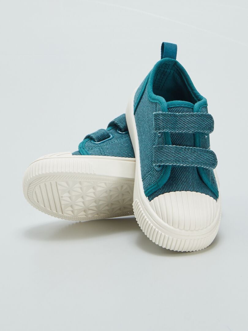 Tênis de cano baixo em lona jeans com rasgos - AZUL