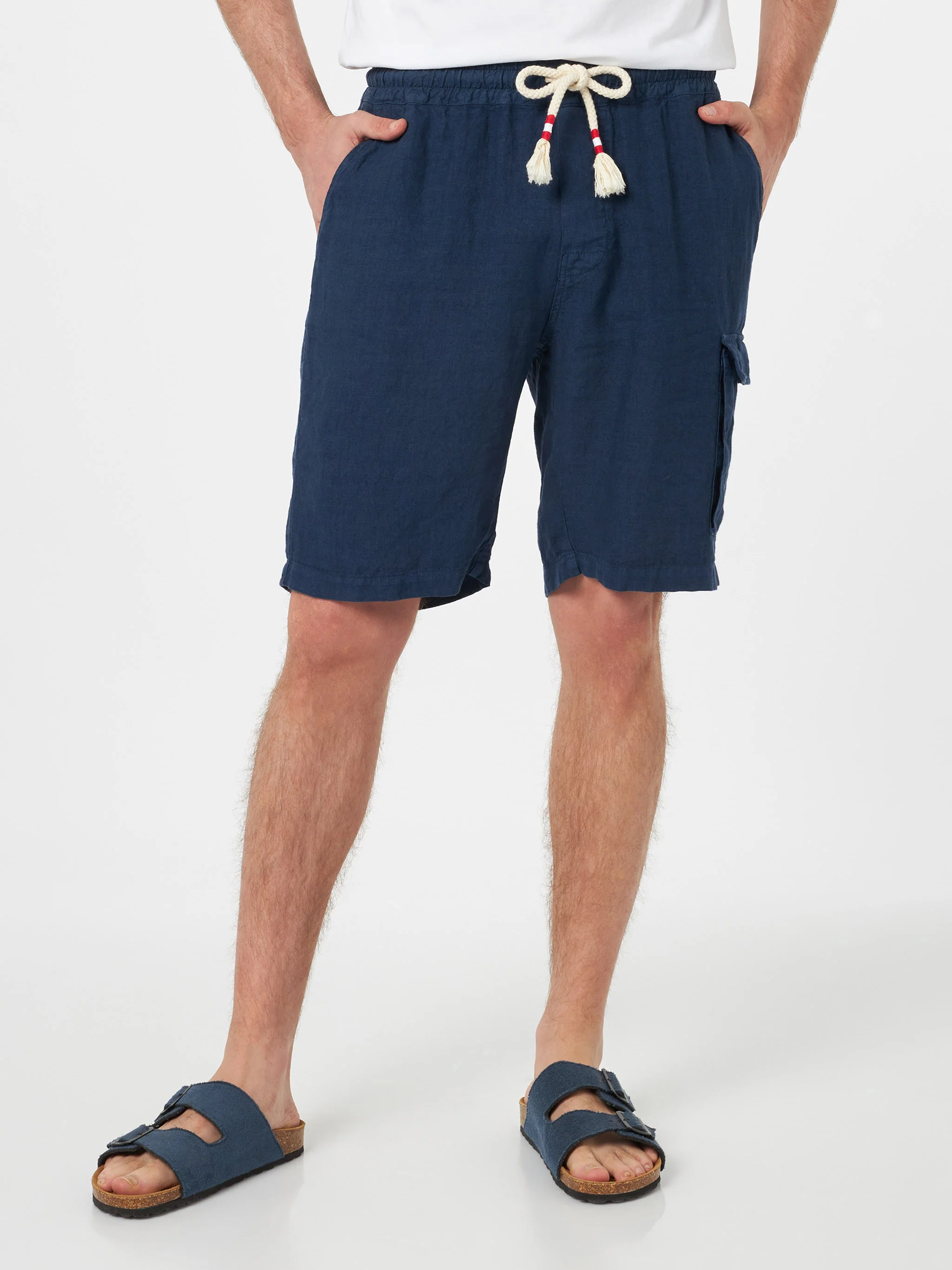 Herenbermudashorts van linnen in marineblauw, elastische tailleband, trekkoord, utility-zak, achterzakken met knoopsluiting, merklabel | MC2 Saint Barth